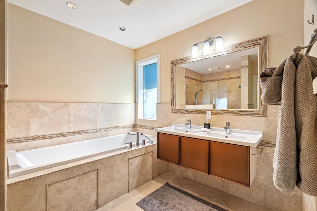 #1 Fort Lauderdale House - Heated Salt Water Pool - Private Oasis-Updated Gorgeous 3Br 3Ba - Las Olas Kültér fotó