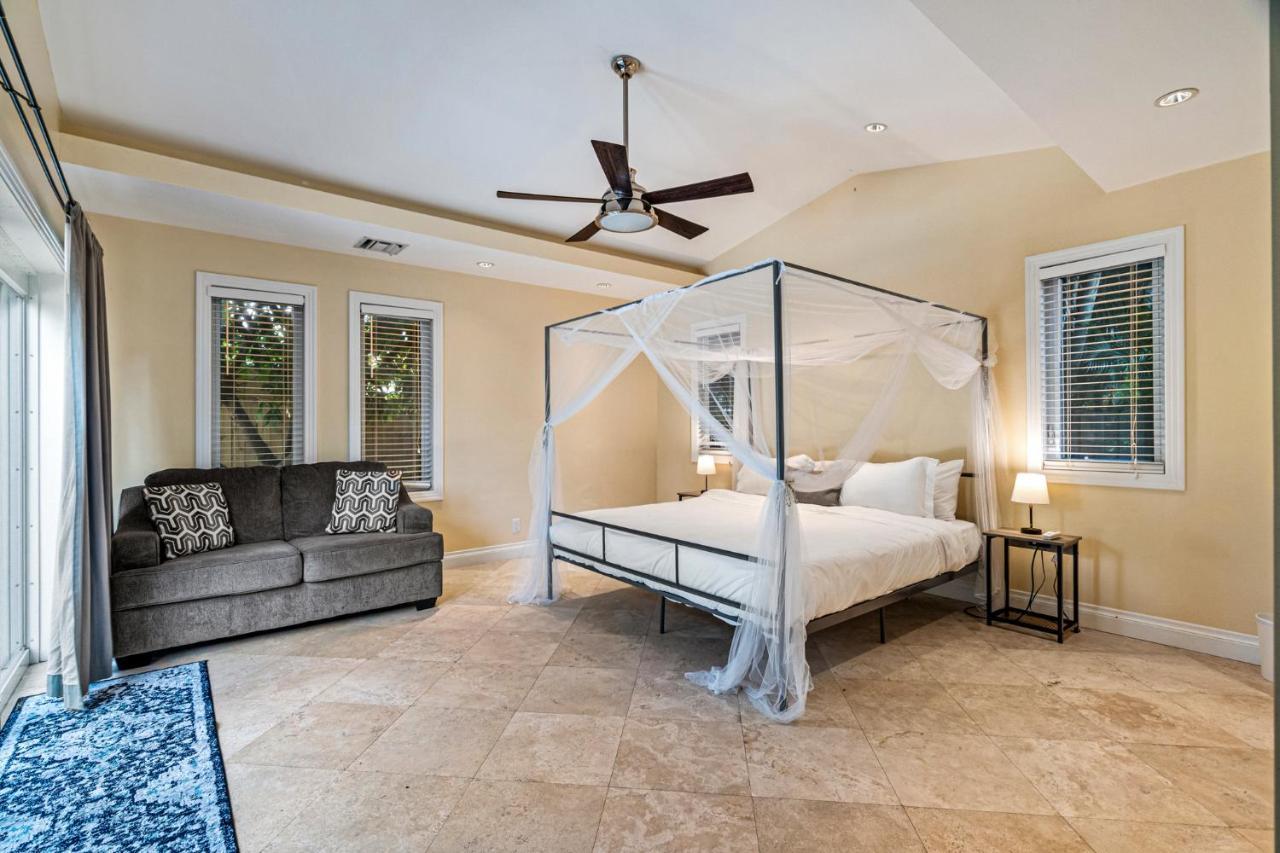 #1 Fort Lauderdale House - Heated Salt Water Pool - Private Oasis-Updated Gorgeous 3Br 3Ba - Las Olas Kültér fotó