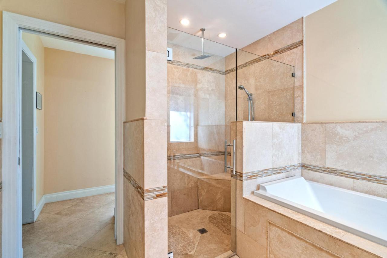 #1 Fort Lauderdale House - Heated Salt Water Pool - Private Oasis-Updated Gorgeous 3Br 3Ba - Las Olas Kültér fotó