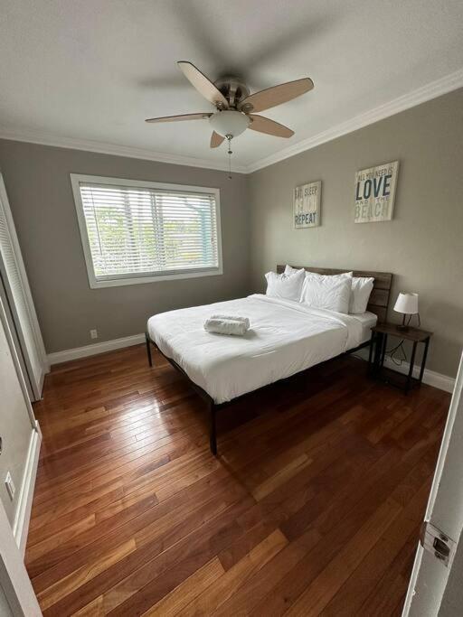 #1 Fort Lauderdale House - Heated Salt Water Pool - Private Oasis-Updated Gorgeous 3Br 3Ba - Las Olas Kültér fotó